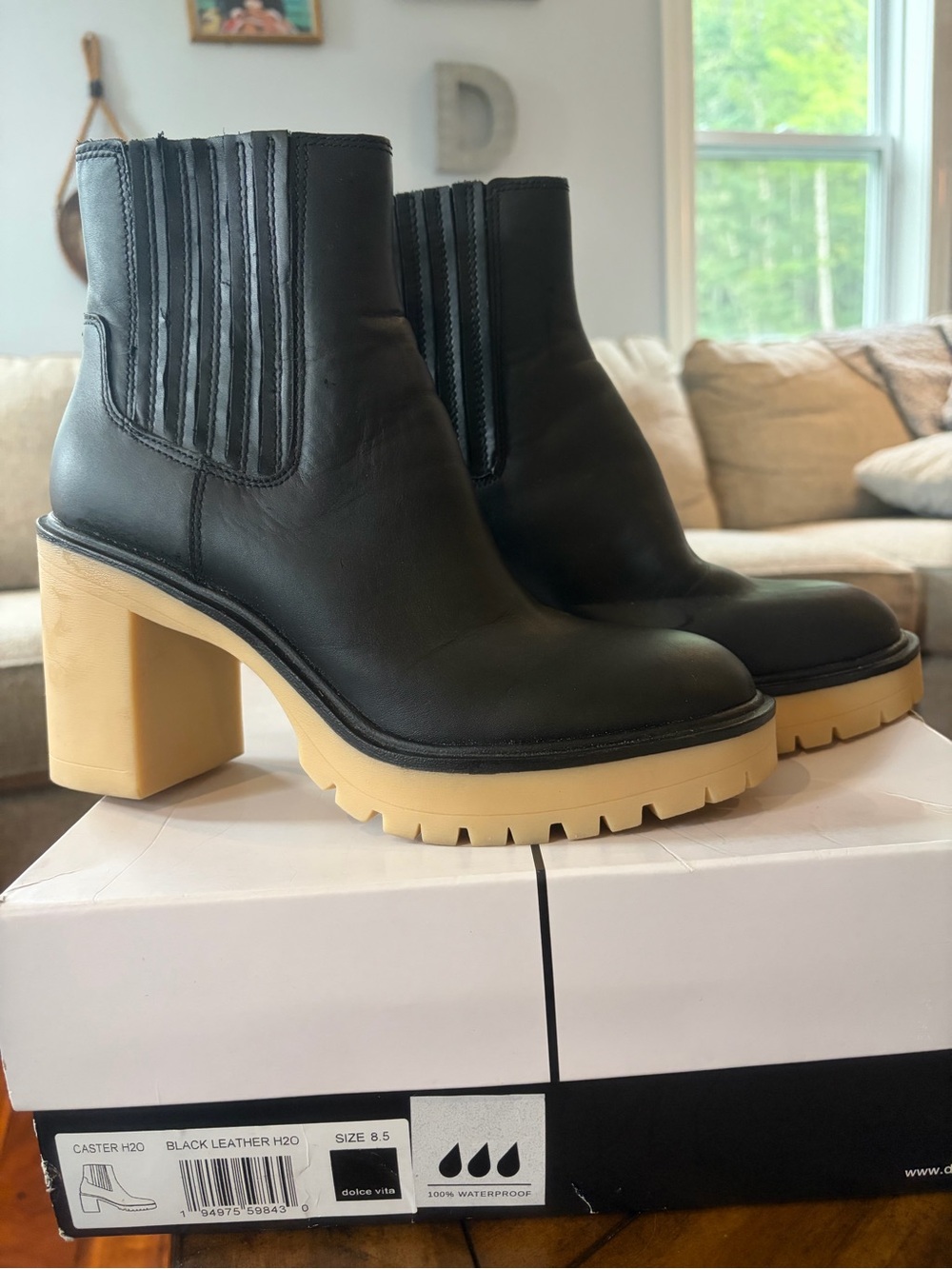 Dolce Vita Caster H2O Black Leather 8.5